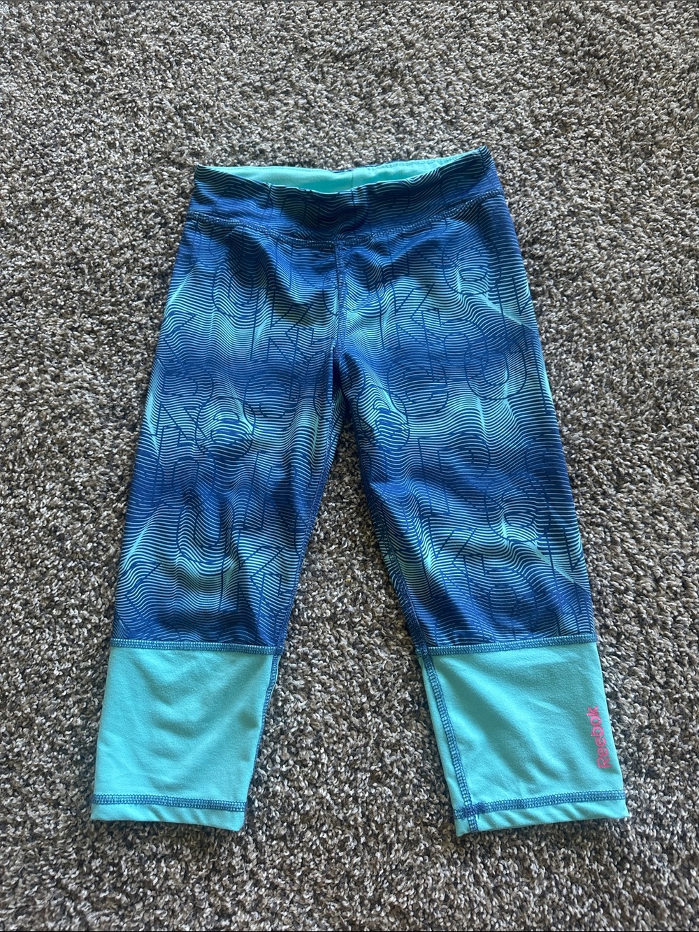 Reebok Girls' Blue Teal Patterned Athletic Capris